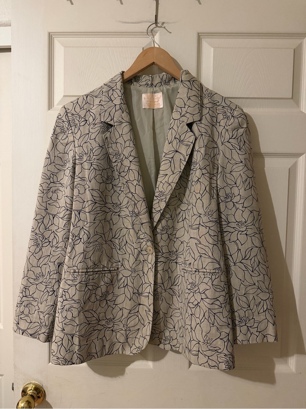 Pendleton Beige Blazer with Floral Line Print